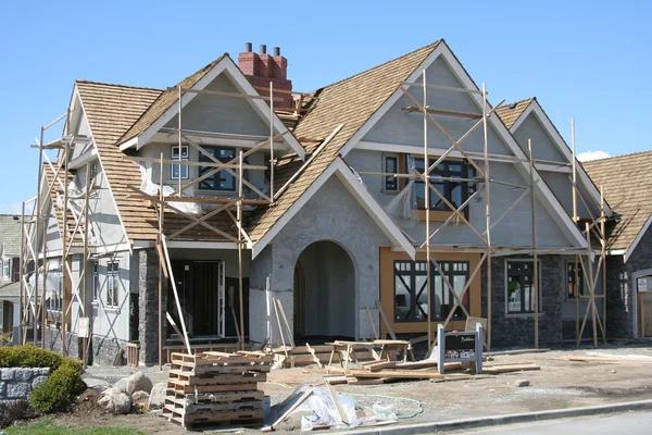 Roofing Contractor Near Me Fast, Efficient, and Skilled