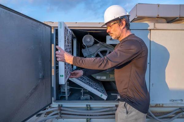 Residential vs Commercial HVAC Contractor Key Differences