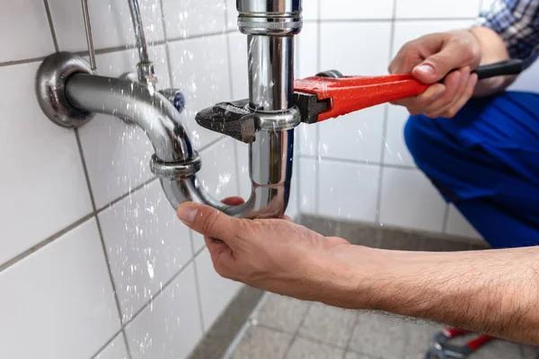 Skilled Plumber Edmond for Drain Cleaning Services